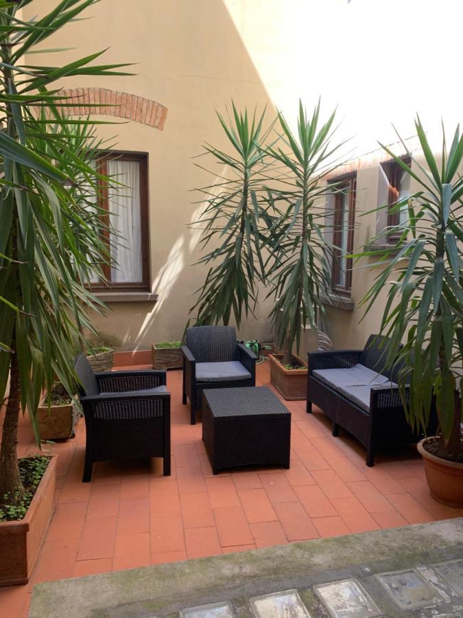 Signoria Apartment With Patio Florenţa Exterior foto